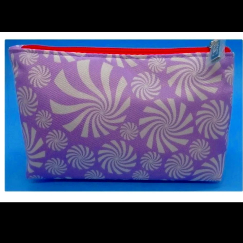 NEW Clinique Makeup Bag